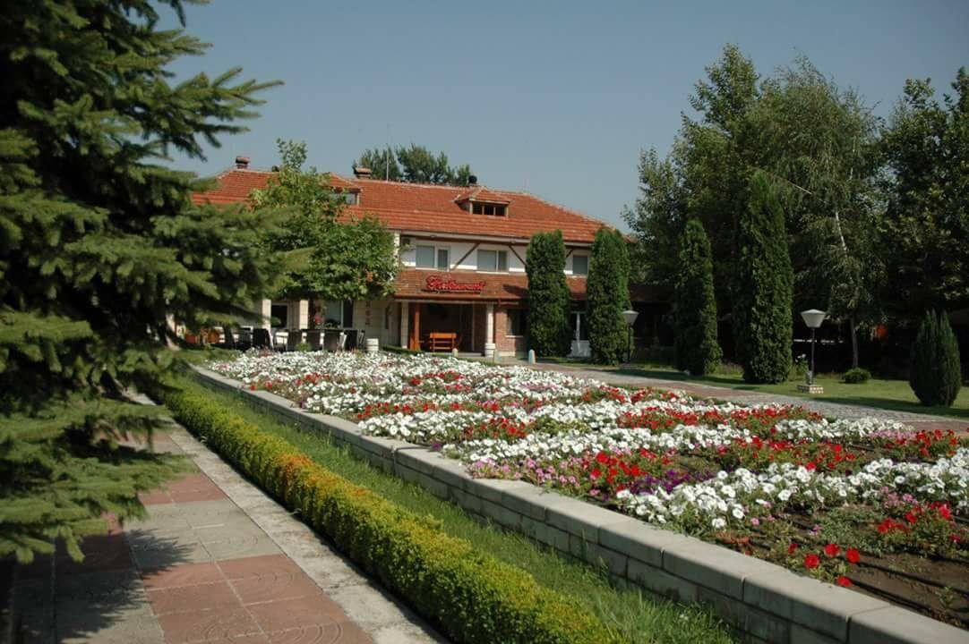 Motel Paradise Oryakhovo Bagian luar foto