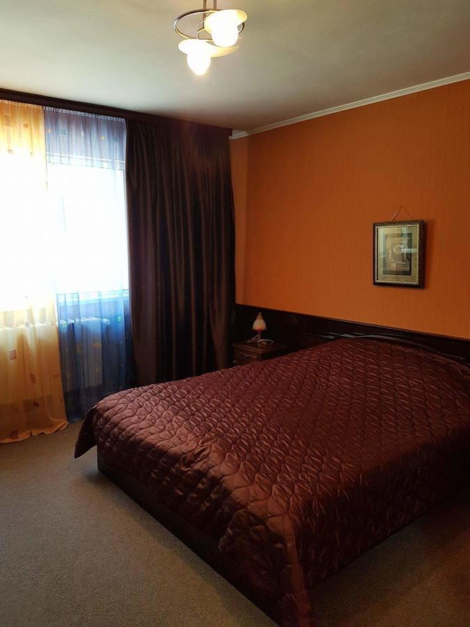 Motel Paradise Oryakhovo Bagian luar foto