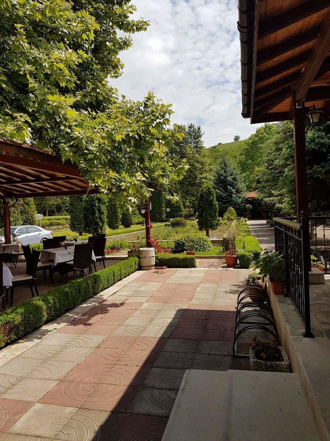 Motel Paradise Oryakhovo Bagian luar foto